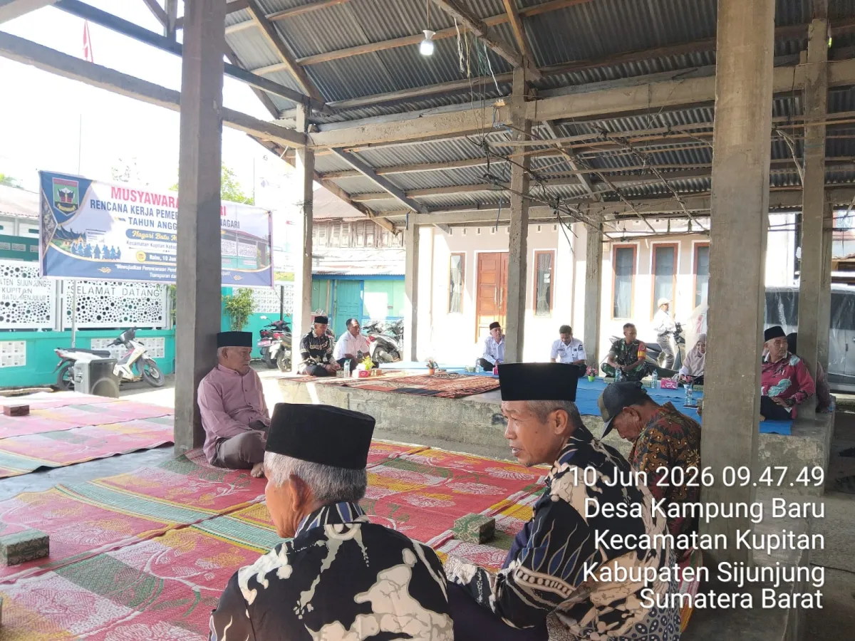 Babinsa Koramil 06/Plk Serka Rahmad menghadiri kegiatan musyawarah Nagari tentang Rencana Kerja pemerintah tahun anggaran 2027