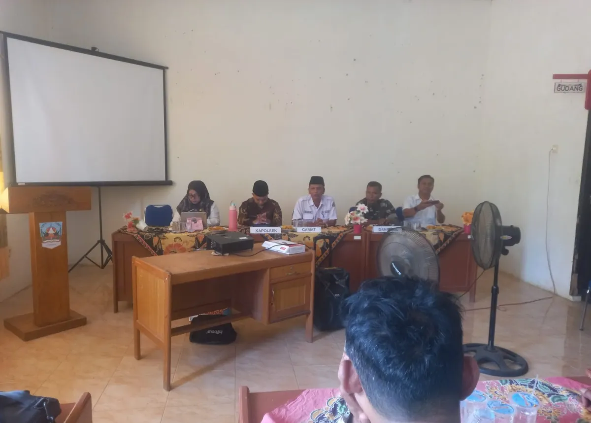 Babinsa 10/KB tentang pembentukan panitia MTQ kec Asam jujuan Kab Dharmasraya. 