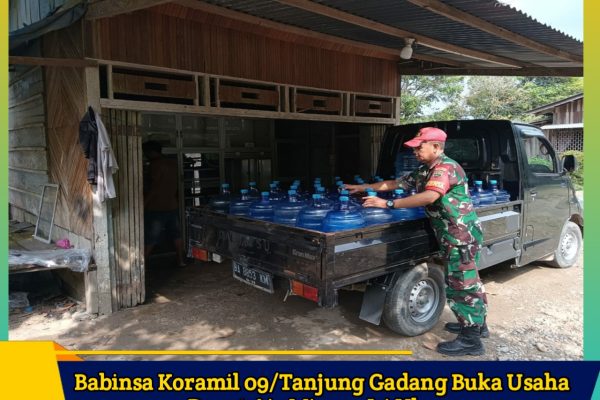 Babinsa Koramil 09/Tanjung Gadang Buka Usaha Depot Air Minum Isi Ulang